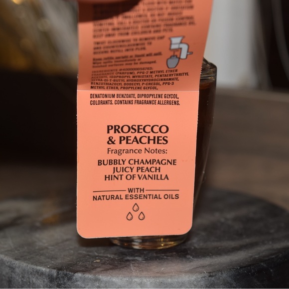 Prosecco & Peaches Wallflower Refill Bath and Body Works SEALED - Picture 2 of 3